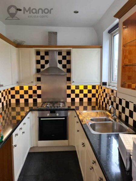 Chittys Lane, Dagenham, RM8 3RT