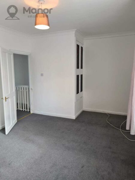Chittys Lane, Dagenham, RM8 3RT