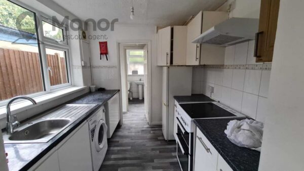 Dore Avenue, Manor Park, E12 6JT