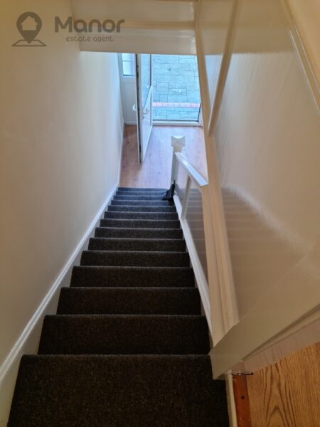 Kings Avenue, Chadwell Heath, RM6 6BD