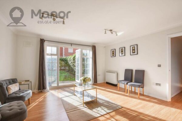 Queensberry Place, Manor Park, E12 6UW
