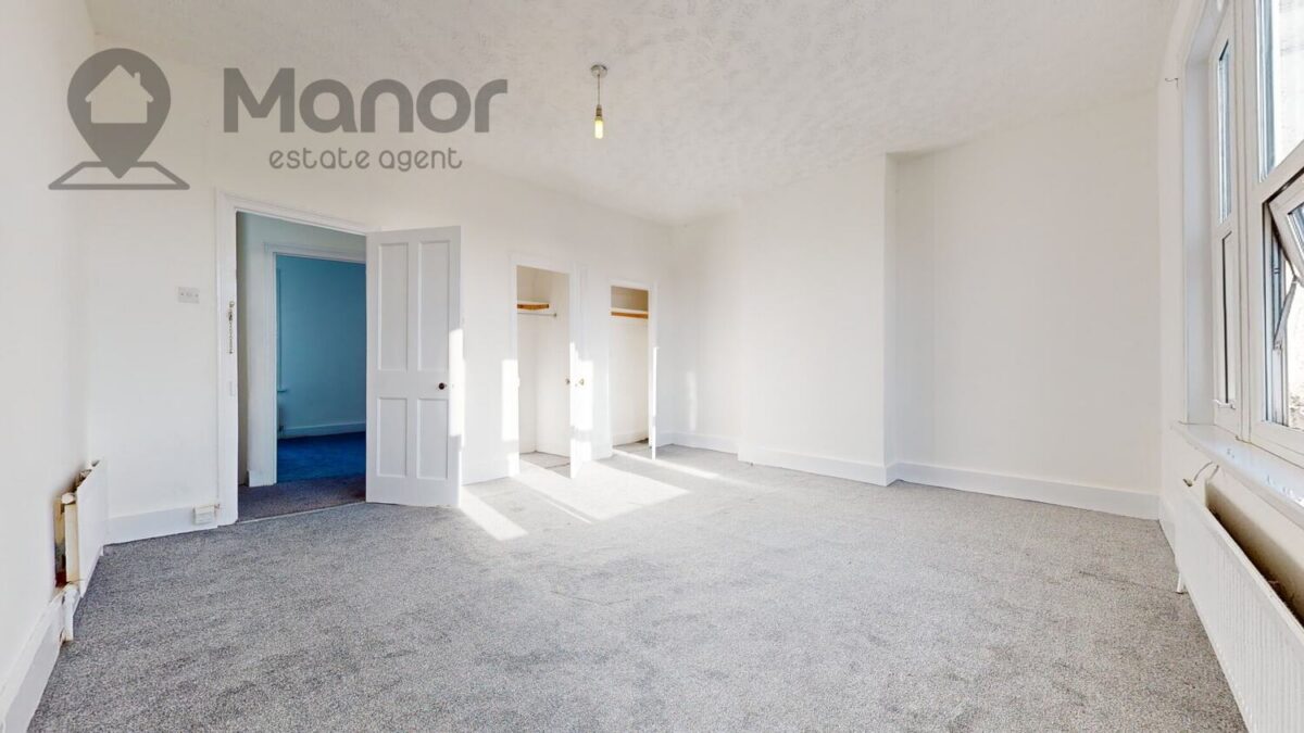 Romford Road, Manor Park, E12 5AW