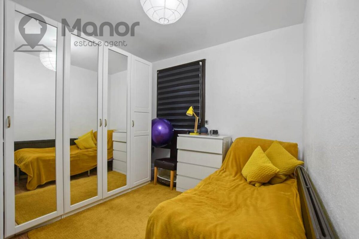Sixth Avenue, Manor Park, E12 5PR