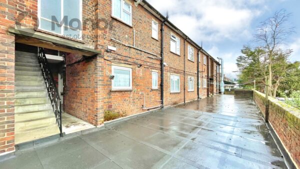 Brooks Mansions, Green Lane, Ilford, IG3 9RU