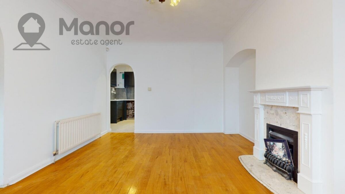 Manning Road, Dagenham, RM10 8RL