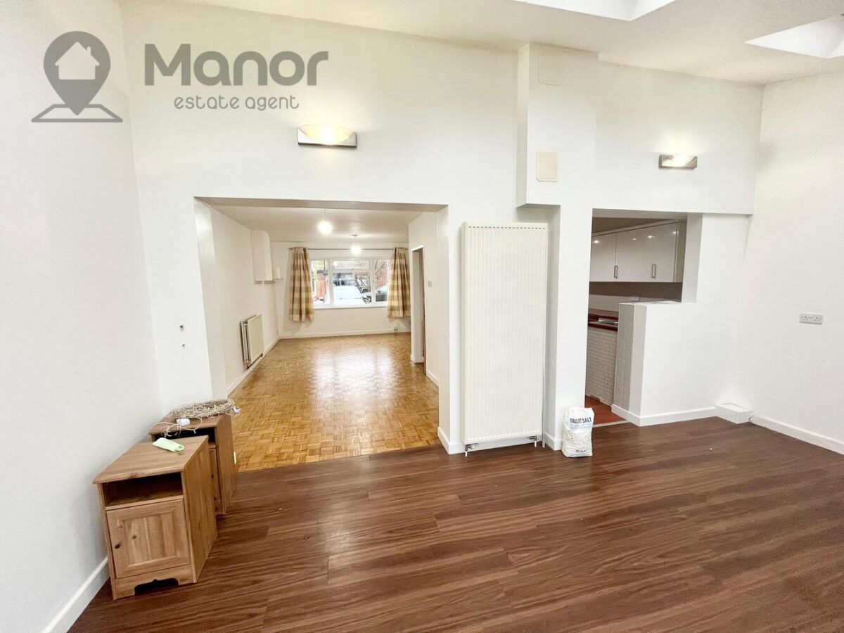 Woodland Avenue, Hutton, Brentwood, CM13 1HN