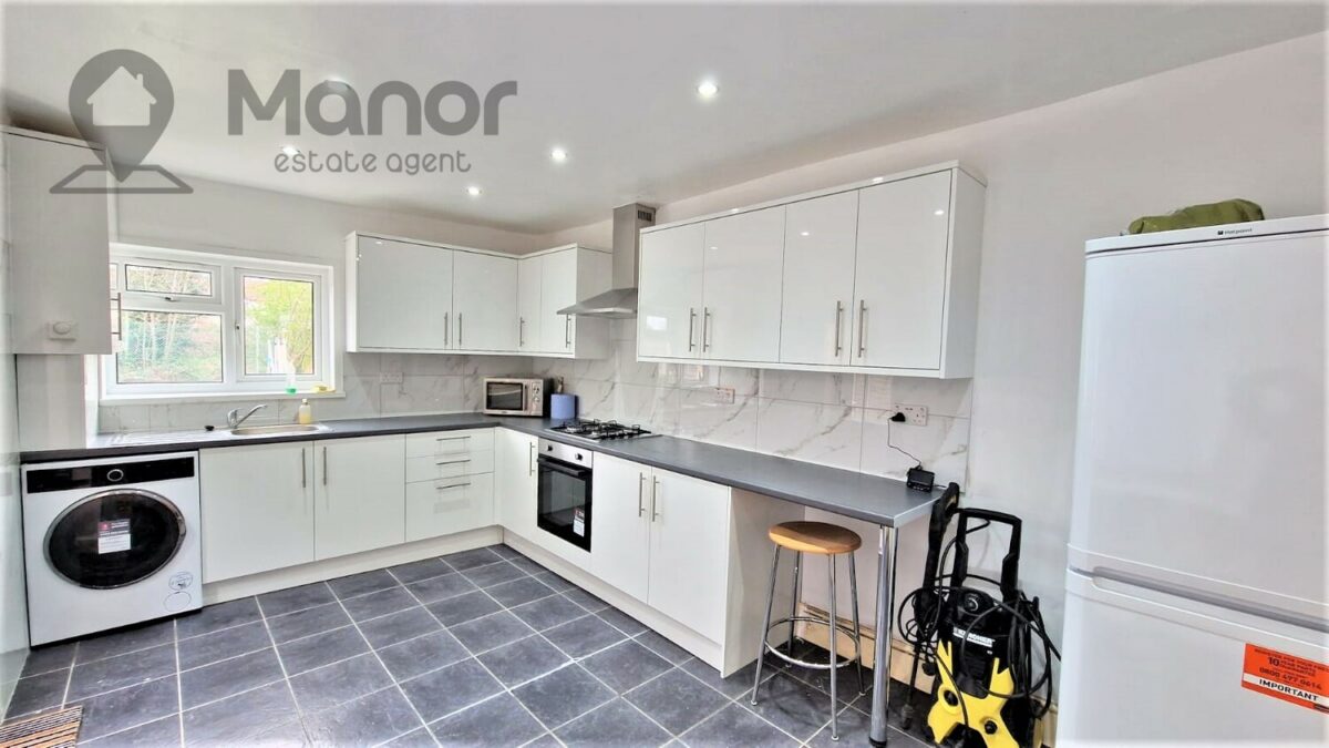 Sheridan Road, Manor Park, E12 6QY