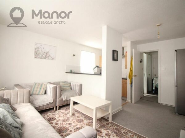 Maltby Drive, Enfield, EN1 4EJ