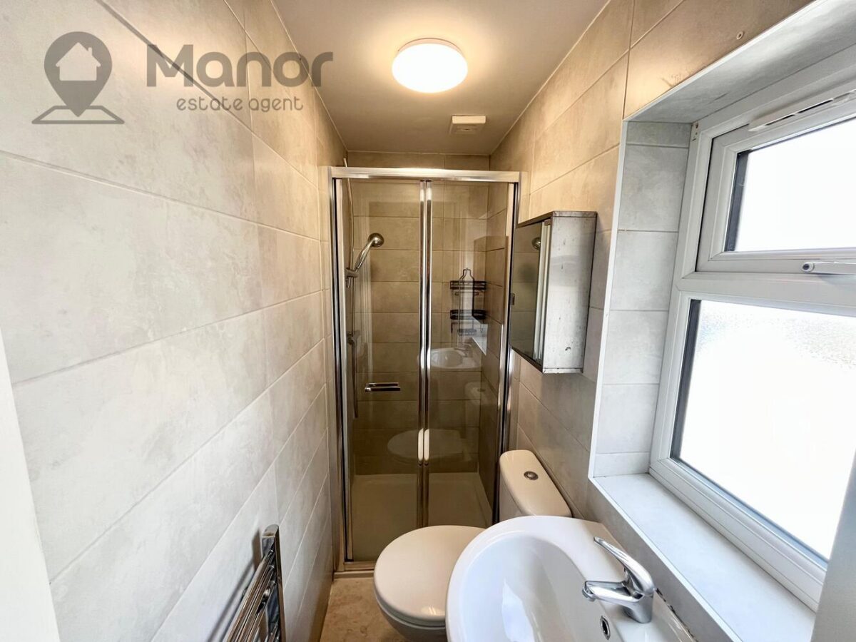 Whalebone Lane South, Dagenham, RM8 1AJ
