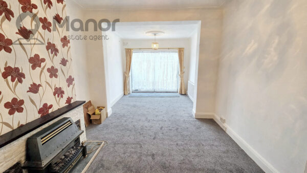 Bergholt Avenue, Redbridge, IG4 5NE
