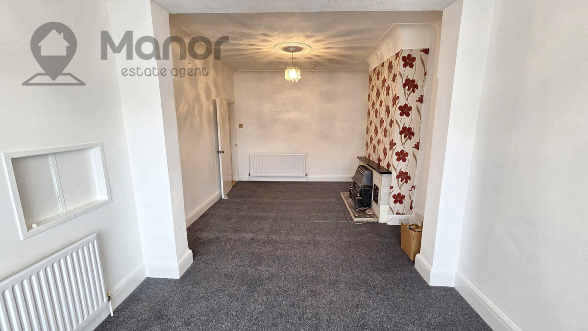 Bergholt Avenue, Redbridge, IG4 5NE