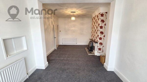 Bergholt Avenue, Redbridge, IG4 5NE