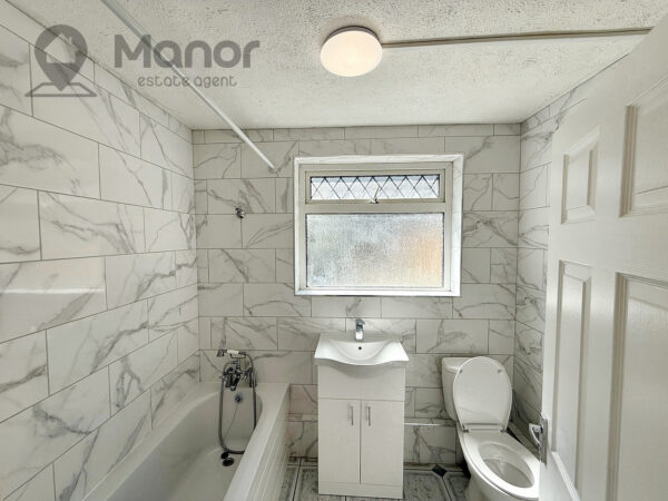 Leigh Road, East Ham, E6 2AR