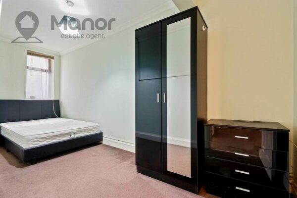 Romford Road, Forest Gate, E7 9HJ