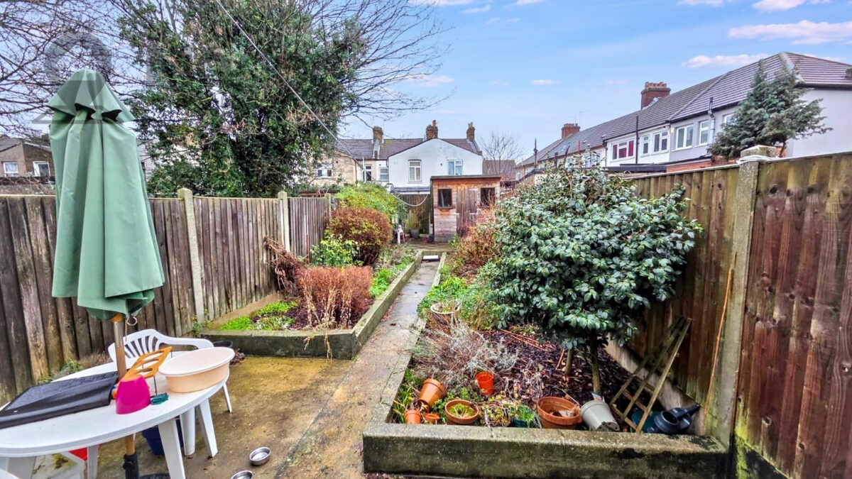 Little Ilford Lane, Manor Park, E12 5PW