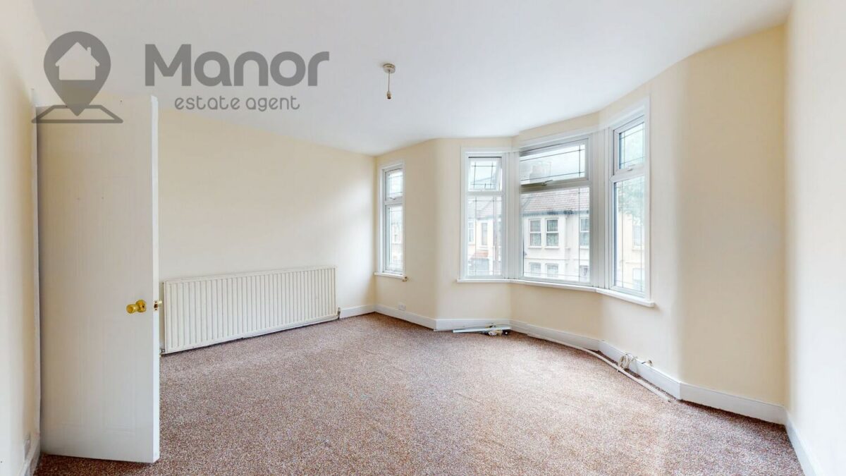 Goldsmith Avenue, LONDON, E12 6QB