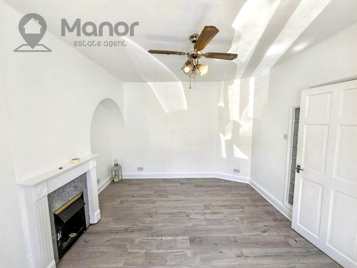 Stevens Road, Dagenham, RM8 2QA