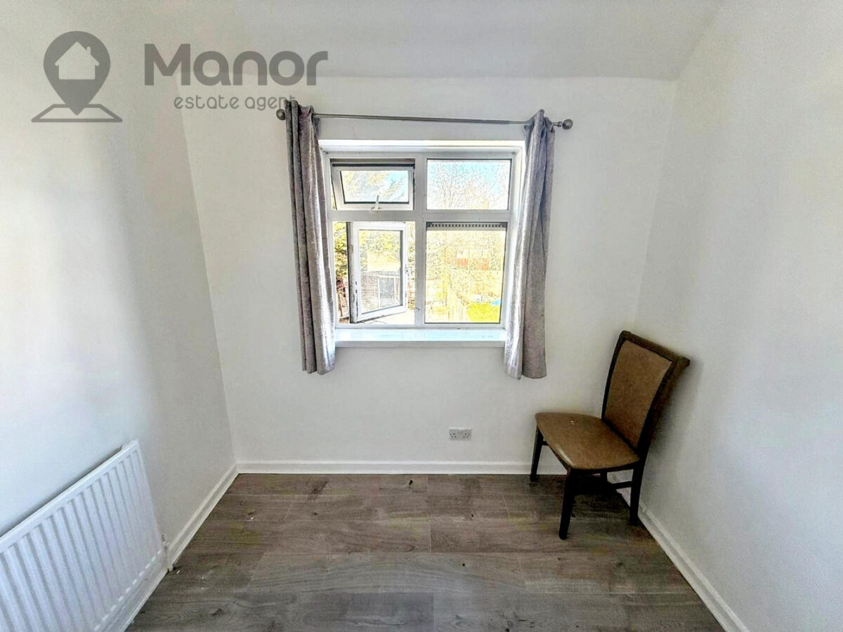 Stevens Road, Dagenham, RM8 2QA
