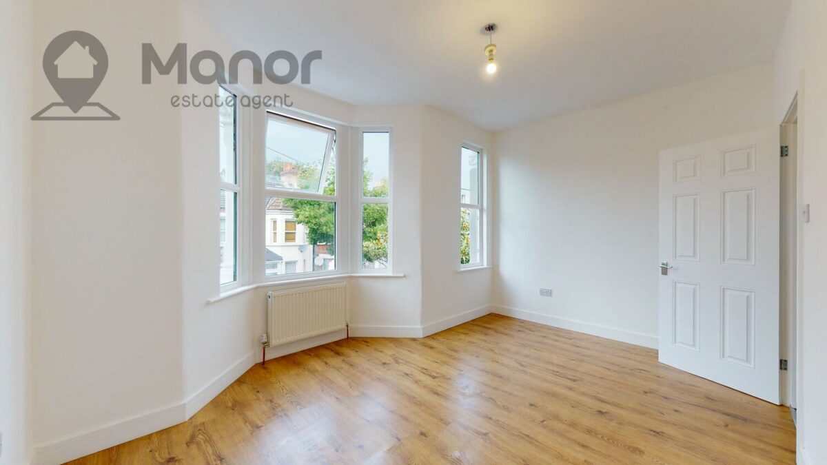 East Road, Plaistow, E15 3QS