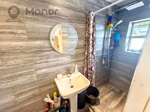 Seventh Avenue, Manor Park, E12 5JL
