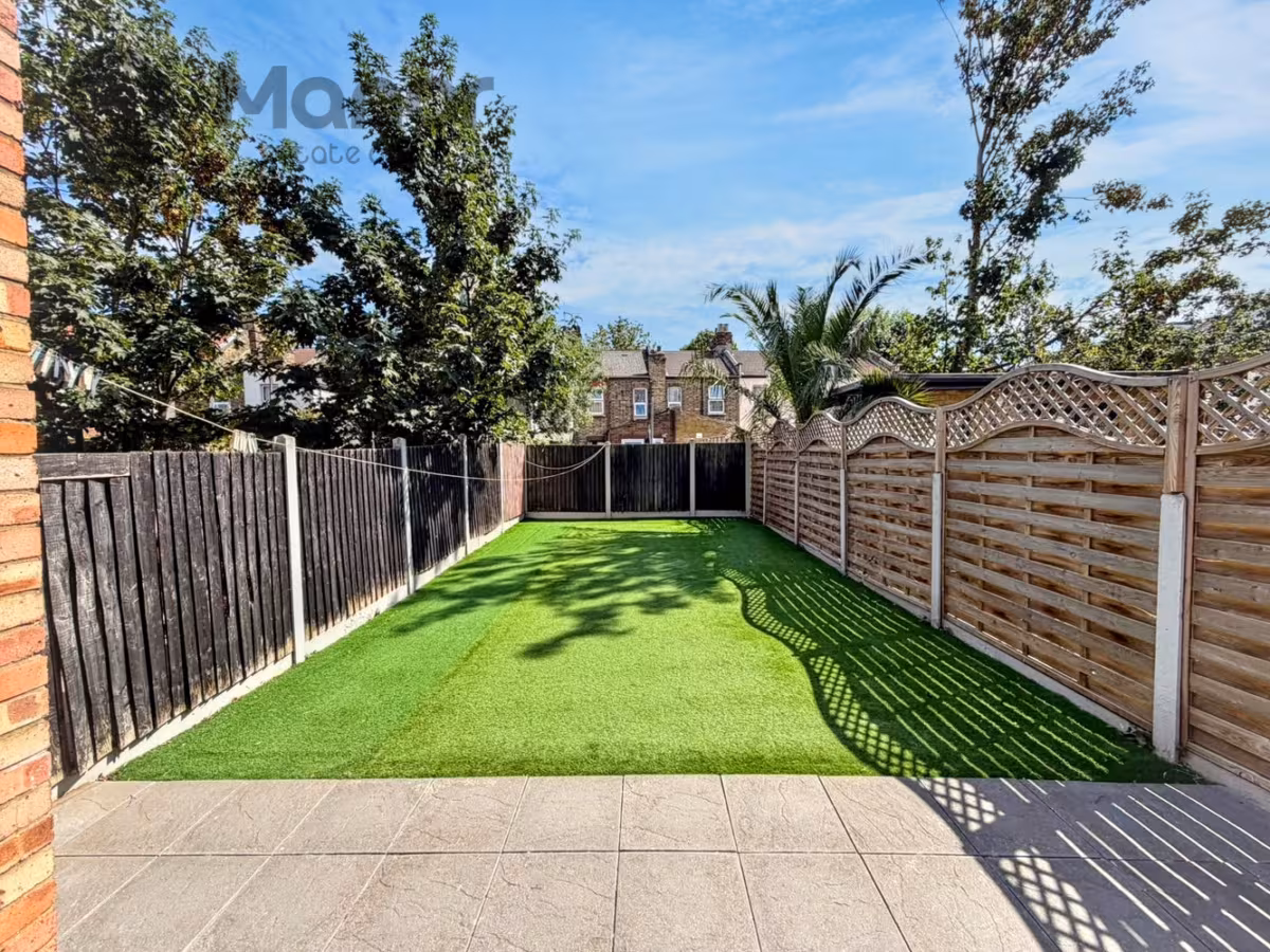 Strone Road, Manor Park, London, Greater London