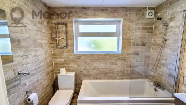 Elmhurst Road, Enfield, EN3 5TB