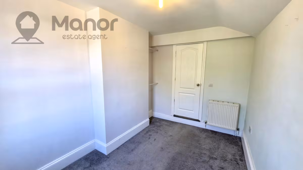 Elmhurst Road, Enfield, EN3 5TB