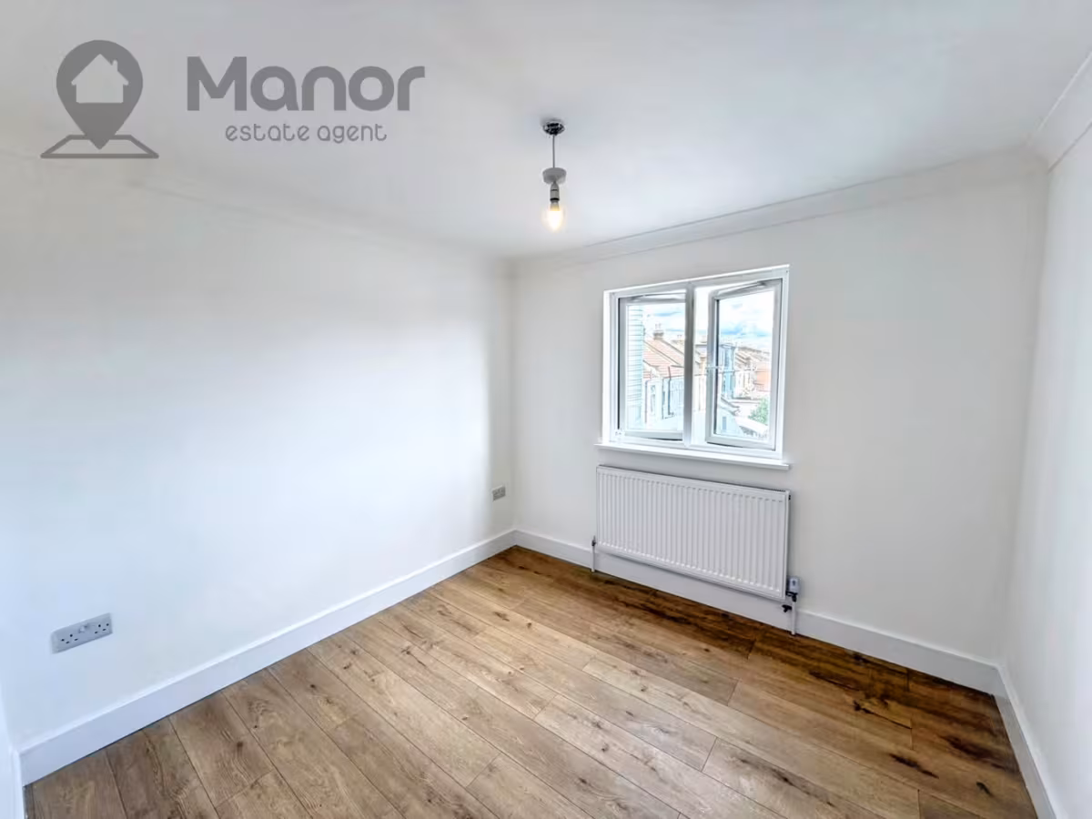 Ilford Lane, Ilford, IG1 2RR
