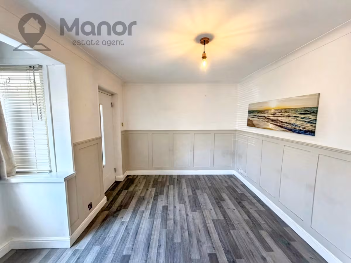 Elm Park Avenue, Hornchurch, RM12 4RY