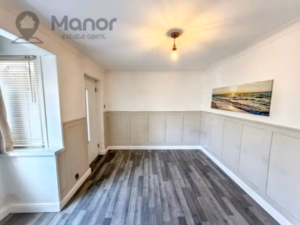 Elm Park Avenue, Hornchurch, RM12 4RY
