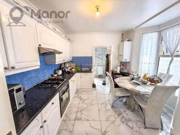 Prestbury Road, Forest Gate, E7 8NQ