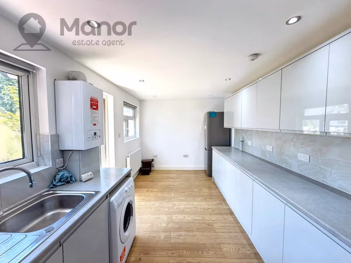 Reynolds Avenue, Manor Park, E12 6JS