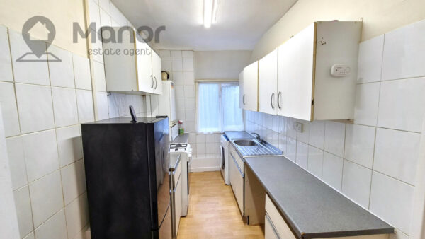 Beverley Road, Dagenham, RM9 5HR