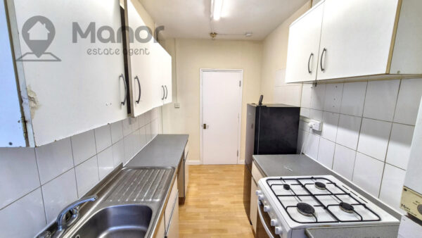Beverley Road, Dagenham, RM9 5HR