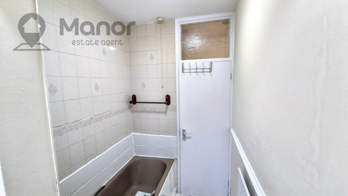 Beverley Road, Dagenham, RM9 5HR
