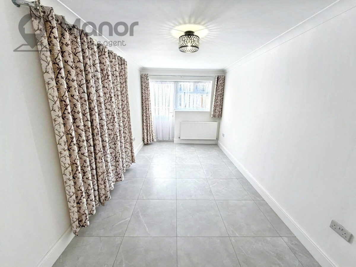 Cardinal Drive, Hainault, IG6 2SJ