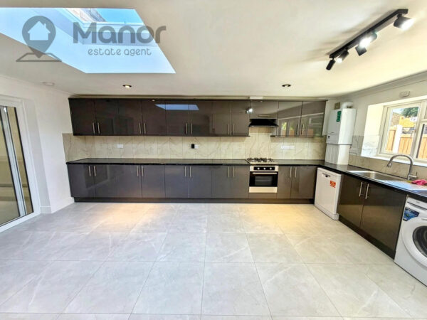 Cardinal Drive, Hainault, IG6 2SJ
