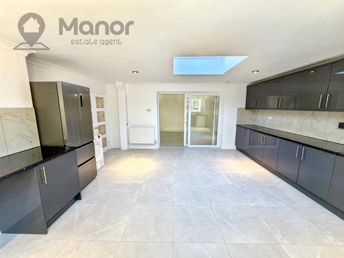 Cardinal Drive, Hainault, IG6 2SJ