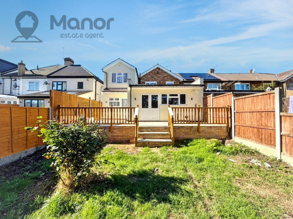 Cardinal Drive, Hainault, IG6 2SJ