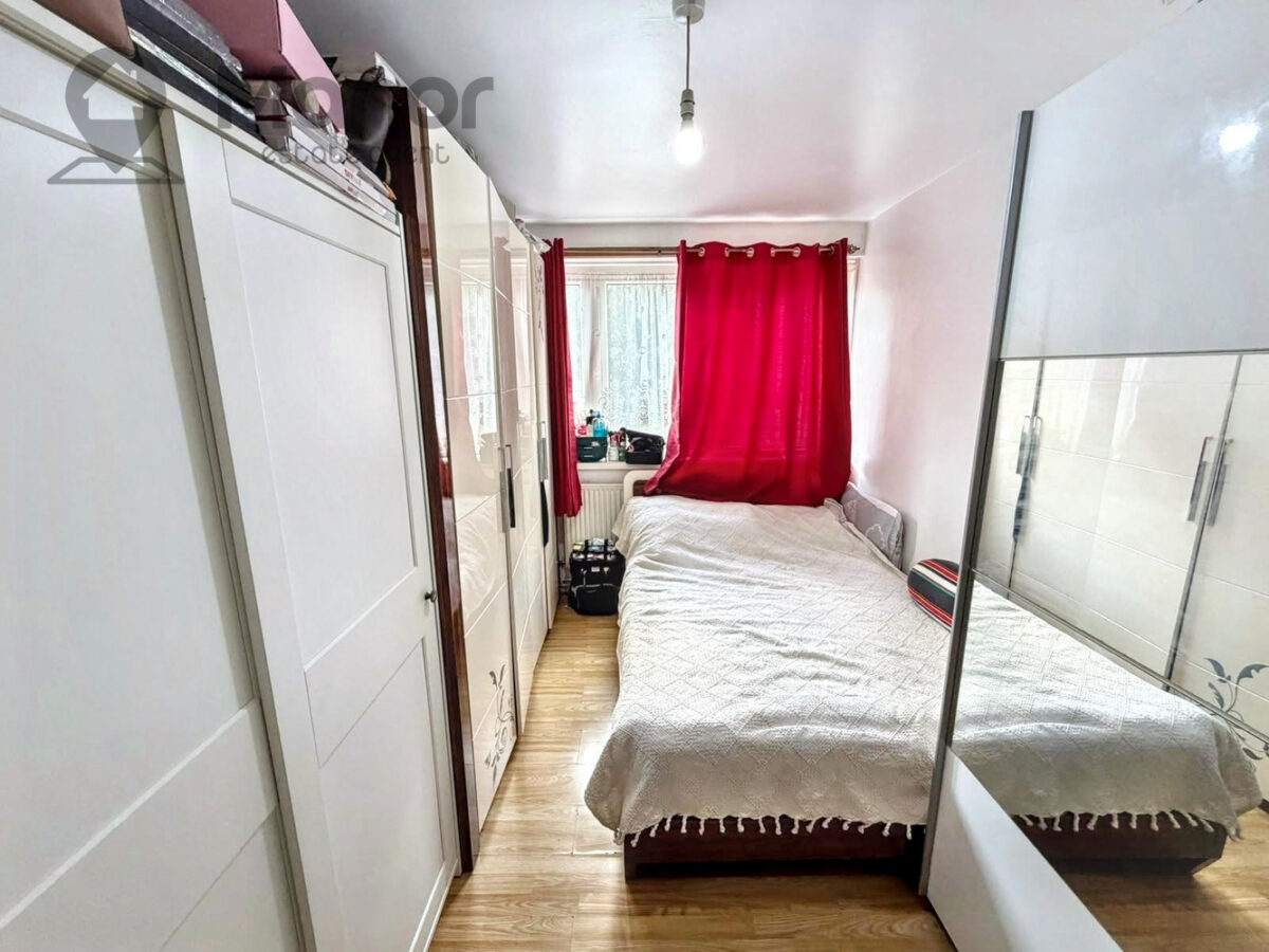 Anglesey House, Poplar, E14 6HS