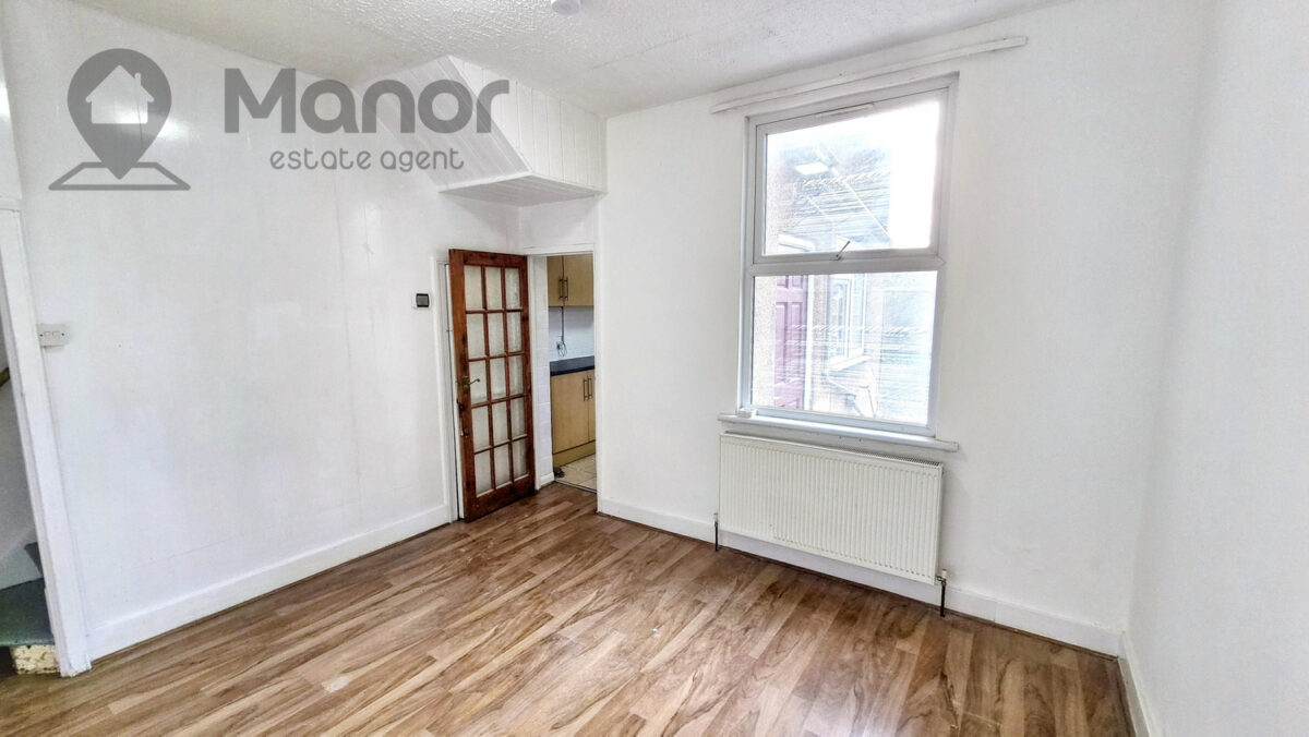 Strone Road, Manor Park, E12 6TN