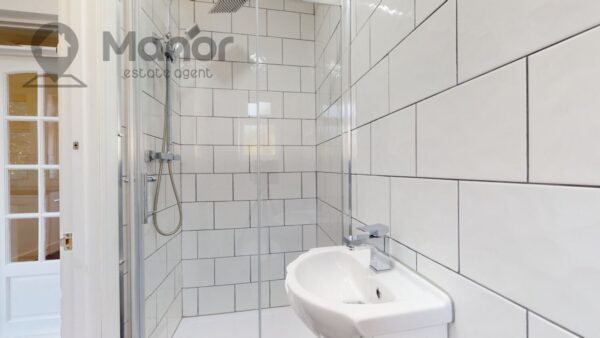 Westrow Drive, Barking, IG11 9BT