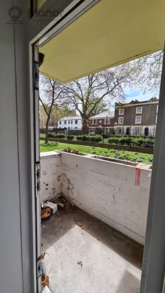 Flat 8, Barclay House, Well Street, London