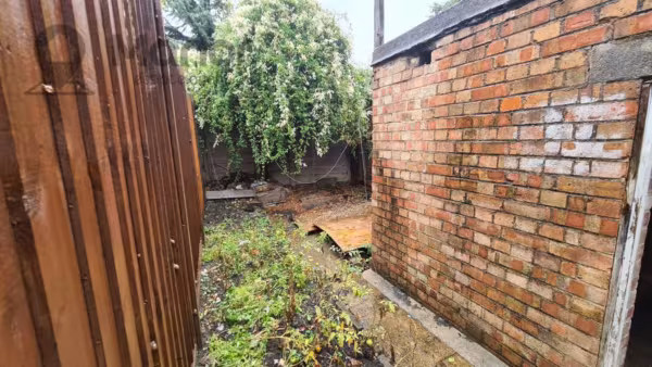 Dore Avenue, Manor Park, E12 6JT