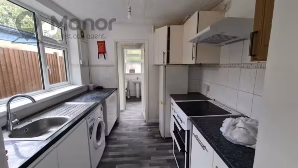 Dore Avenue, Manor Park, E12 6JT