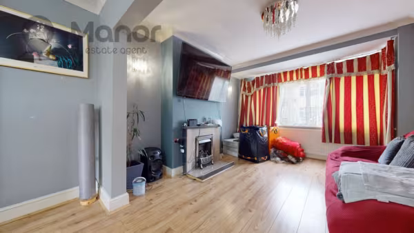 Lamberhurst Road, Dagenham, RM8 1PS