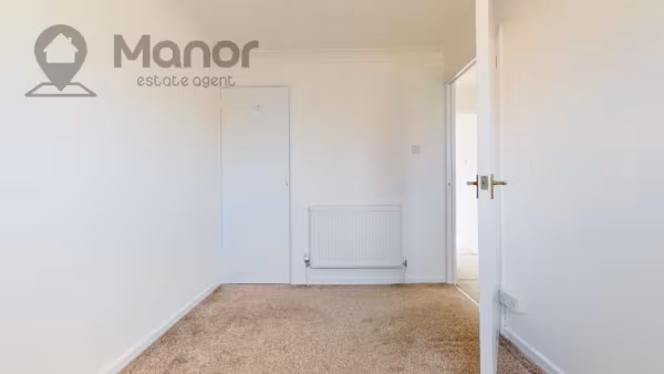 Lansbury Avenue, Romford, RM6 6SD