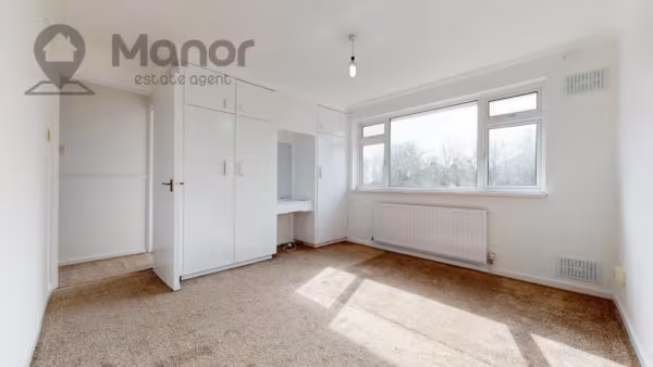Lansbury Avenue, Romford, RM6 6SD