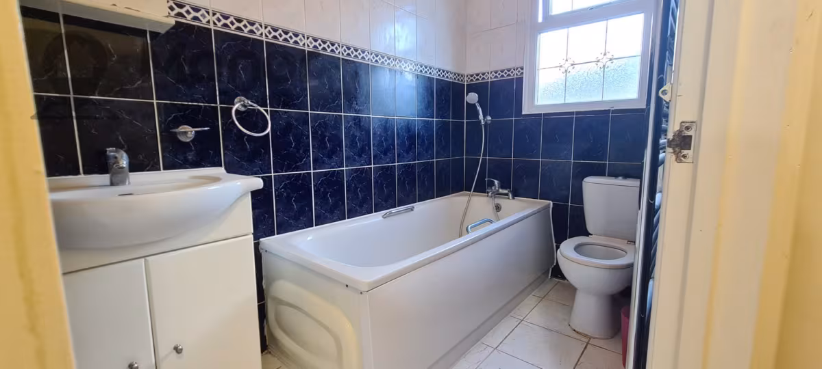 Harpour Road, Barking, IG11 8RJ