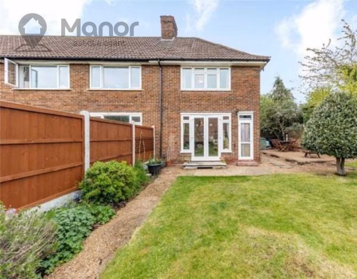 Keir Hardie Way, Barking, IG11 9NX